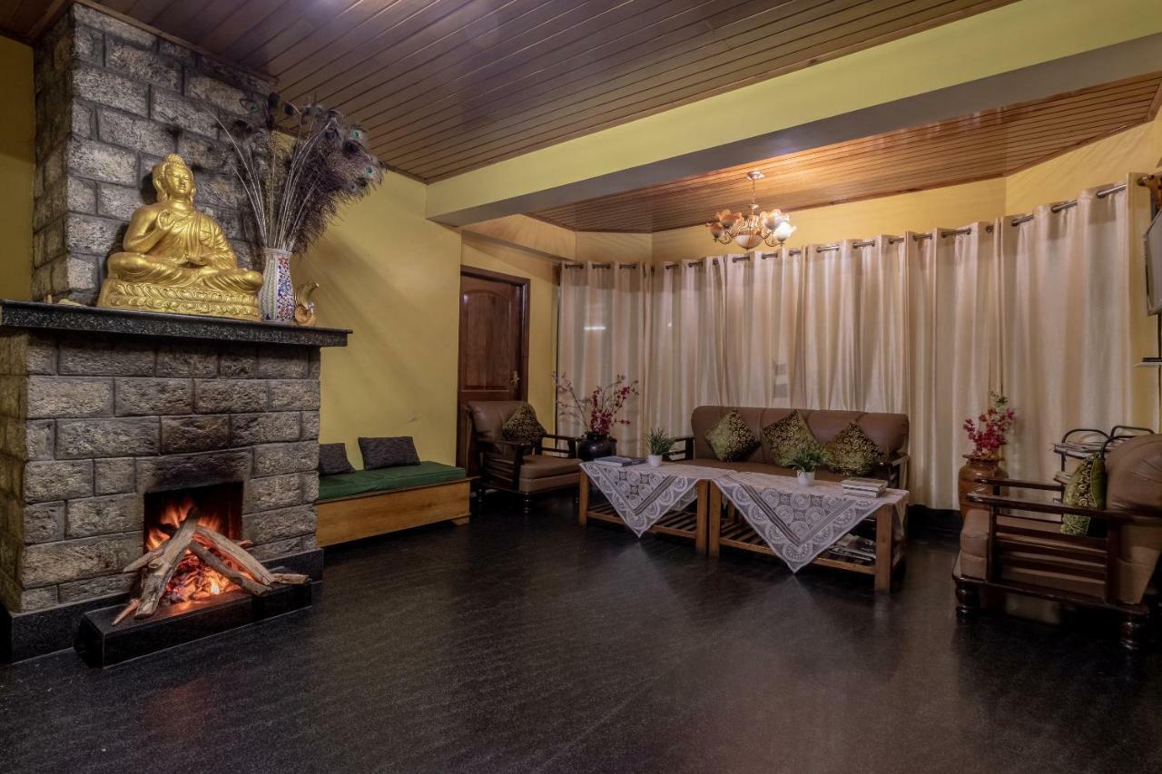 Maplewood Hotel & Spa Gangtok Exterior foto