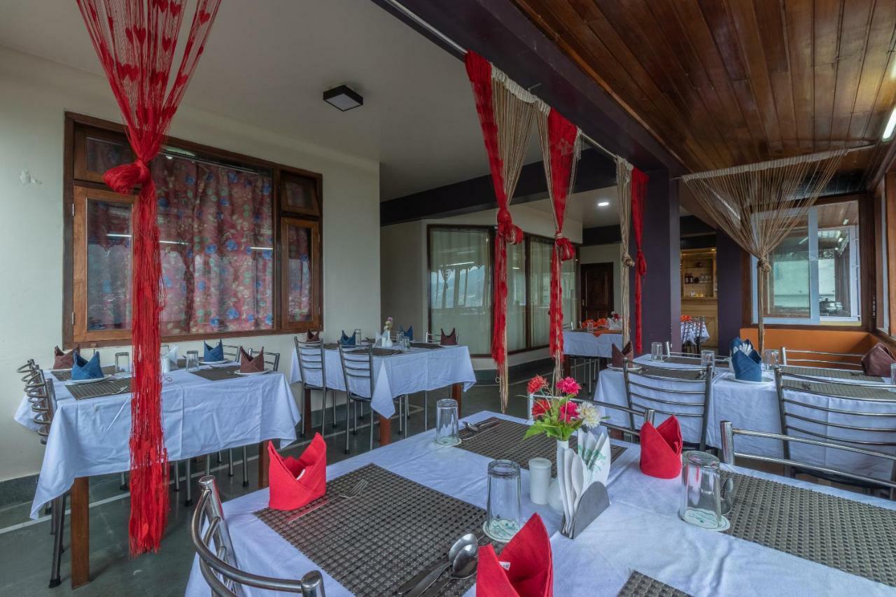 Maplewood Hotel & Spa Gangtok Exterior foto